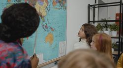 Elevii se vor întoarce la școală. Prefectul Capitalei face anunțul momentului: "Elevii pot participa fizic la ore în școli"