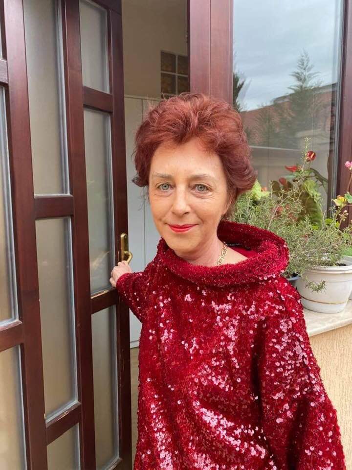 Flavia Groșan 
