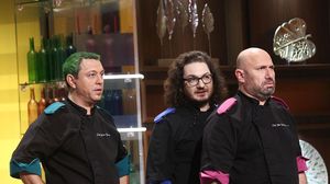 Eliminare Chefi la cuțite, sezonul 9. Florin Dumitrescu a pierdut un concurent Eliminare Chefi la cuțite, sezonul 9. Florin Dumitrescu a pierdut un concurent