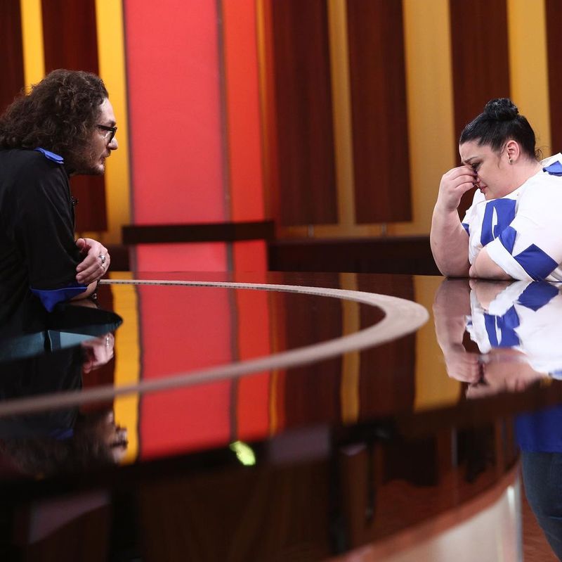 Eliminare Chefi la cuțite, sezonul 9. Florin Dumitrescu a pierdut un concurent Eliminare Chefi la cuțite, sezonul 9. Florin Dumitrescu a pierdut un concurent