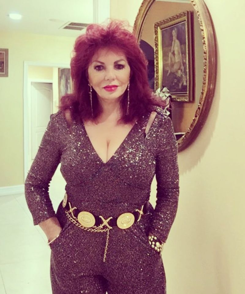 Carmen Harra 