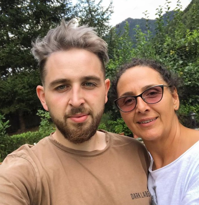 Cum arată mama lui Ștefan Borleanu de la Chefi la cuțite 2021