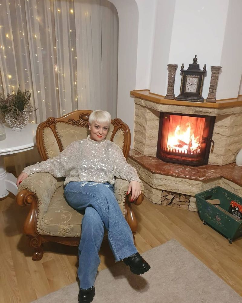 Monica Anghel &icirc;mplineşte astăzi 50 de ani