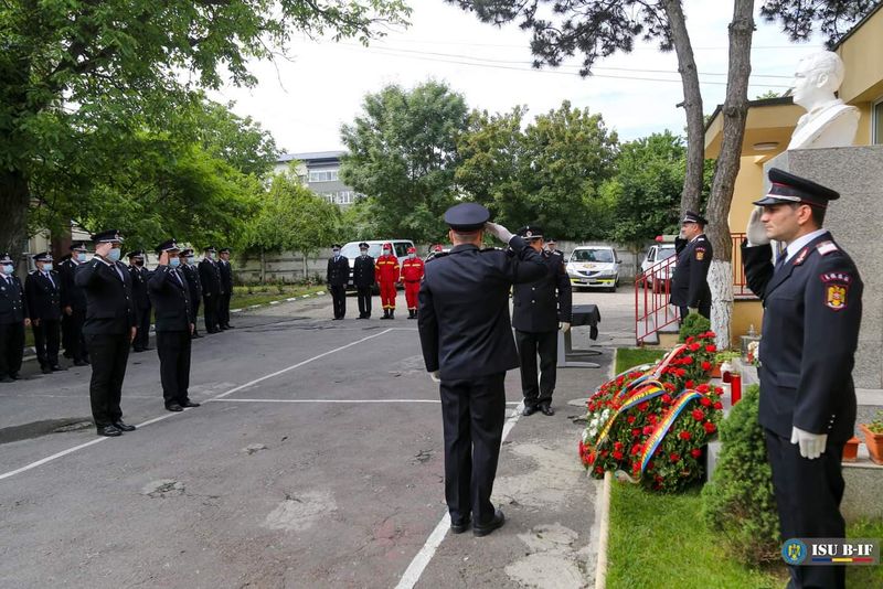 Slujbă comemorare eroi