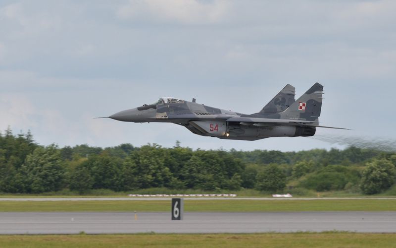 Un avion al forțelor aeriene din Bulgaria s-a prăbuşit în Marea Neagră