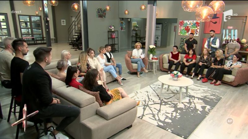 Doliu în casa Mireasa