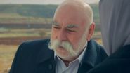 In aceasta seara, de la ora 20:00, in “Hercai”,  Azize vrea sa <schimbe> tot