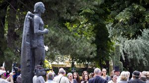 Astăzi se împlinesc 132 de ani de la moartea lui Mihai Eminescu