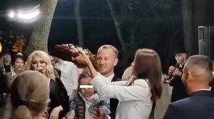 Augustin Viziru și-a serbat fiica într-un cadru de basm. Cine a participat la turta micuței? 