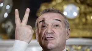 Ce fac fetele lui Gigi Becali