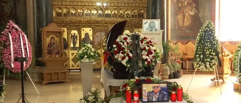 O scrisoare emoționantă a fost pusă la căpătâiul ziaristului