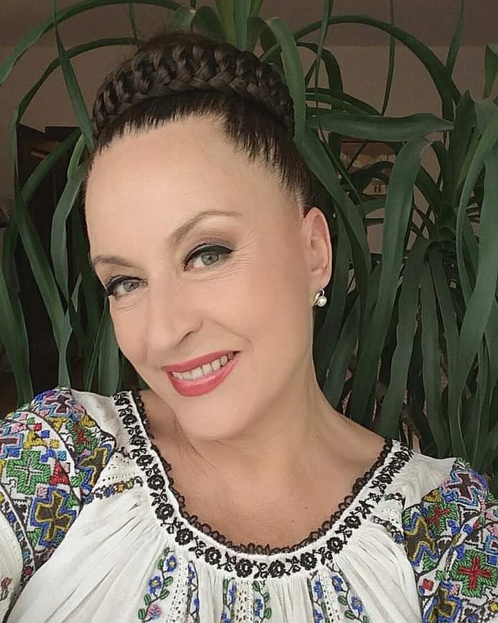 Care este secretul părului bogat al Mariei Dragomiroiu