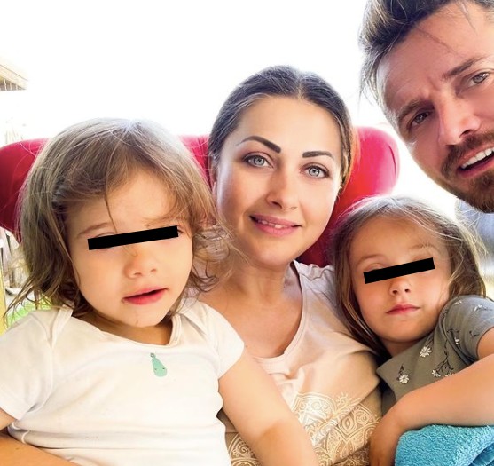 Gabriela Cristea, Tavi Clonda și fiicele lor