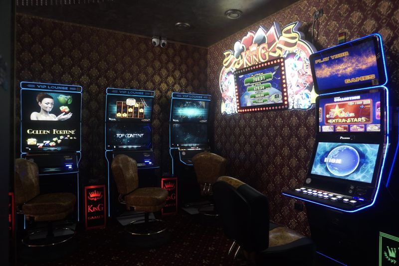 Nicolae Guță sală de jocuri