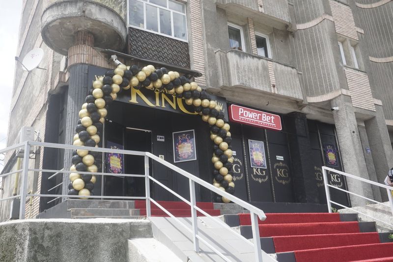 Nicolae Guță, cazino