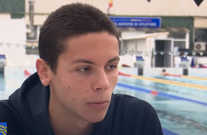 David Popovici, supranumit puștiul-minune al înotului românesc