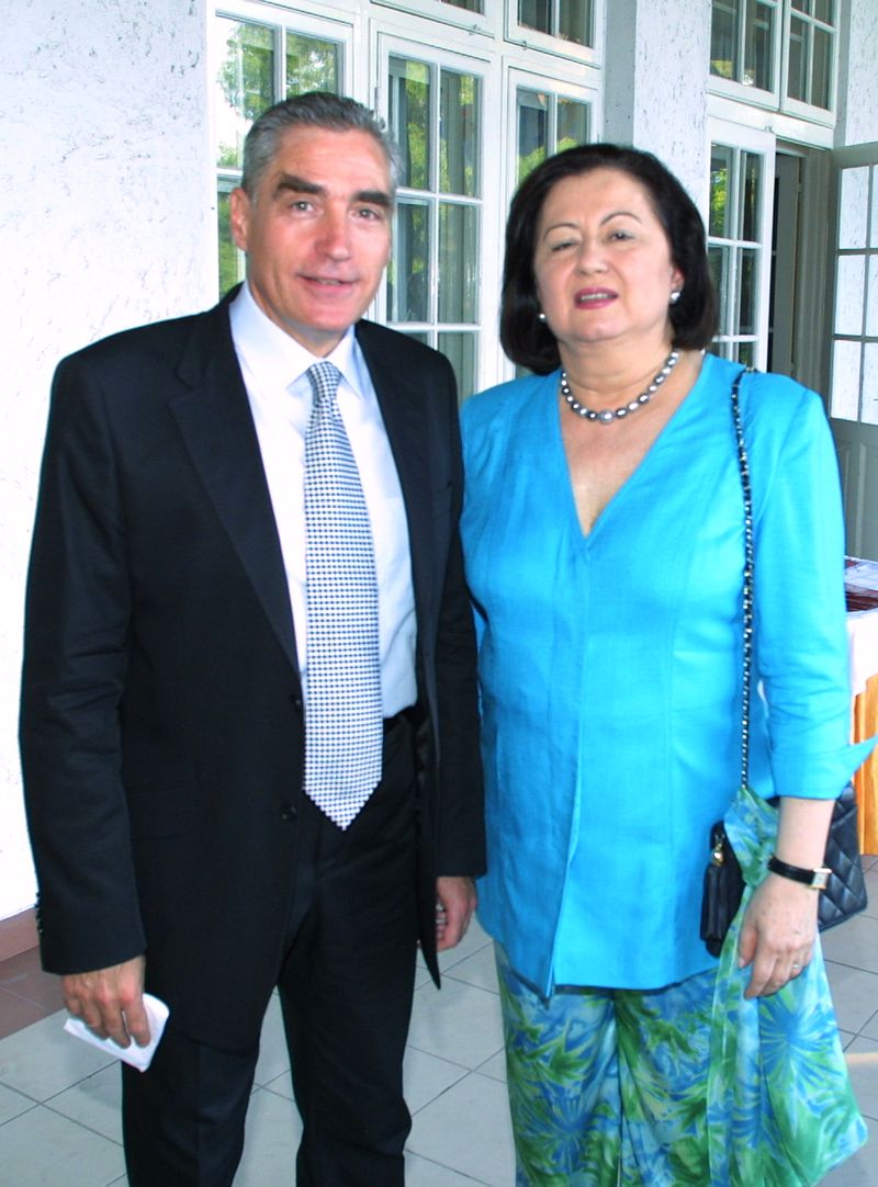 Mioara și Petre Roman