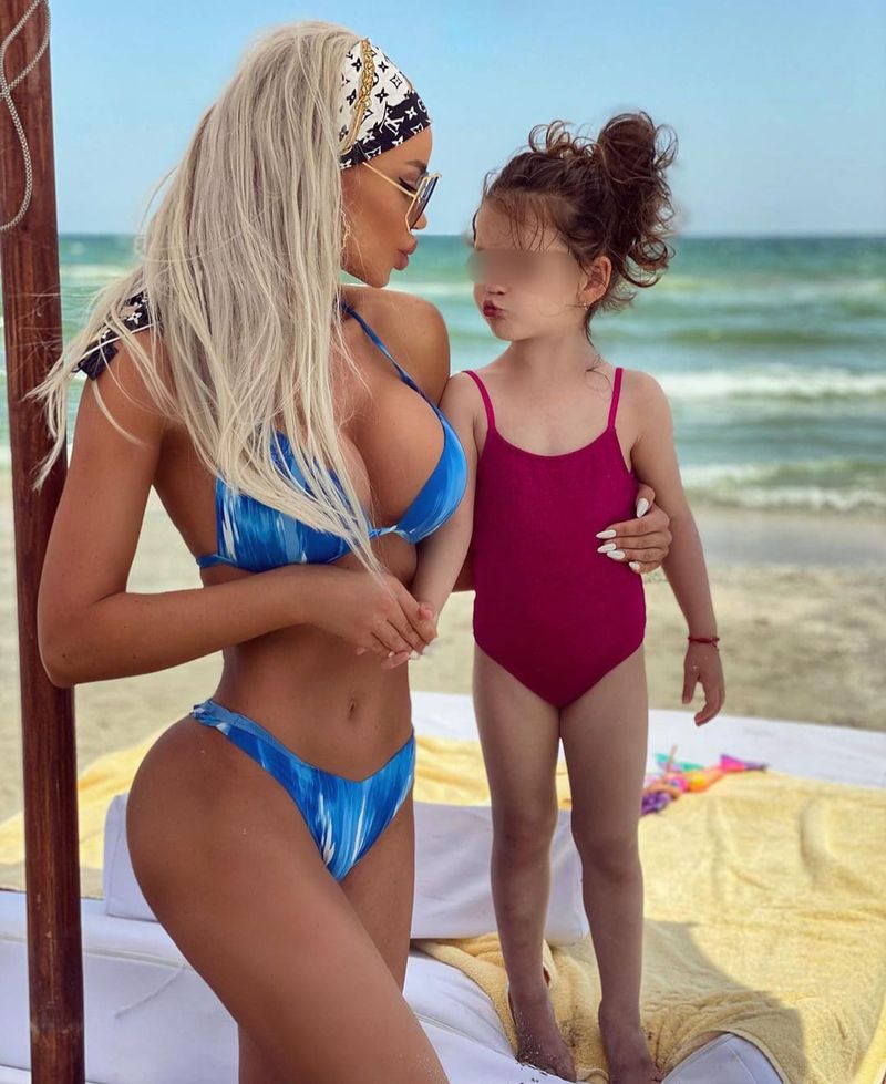 Bianca Drăgușanu a declarat că a avut o copilărie atipică