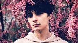 Cum arată acum Răzvan Firea, fiul vitreg al Gabrielei Vrânceanu Firea. Este un fotomodel de succes