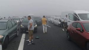 Un șofer a intrat în coloana oprită de pe A2, în accidentul care a implicat 55 de mașini