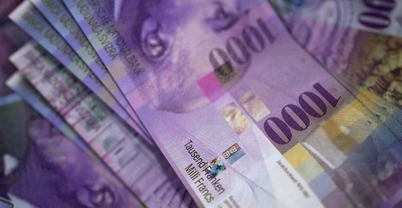 Curs valutar: cât costă un franc elvețian