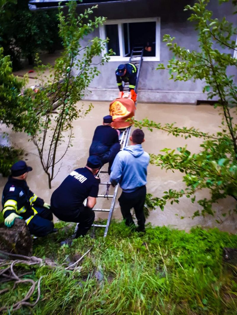 Cetățenii vor fi evacuați din case și duși &icirc;n spații de cazare temporare