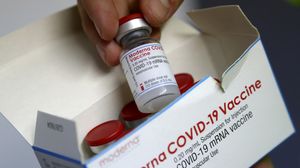 EMA aprobă vaccinul Moderna pentru copiii de 12-17 ani