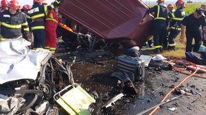 Accident grav în Bacău. A fost actualizat planul roșu