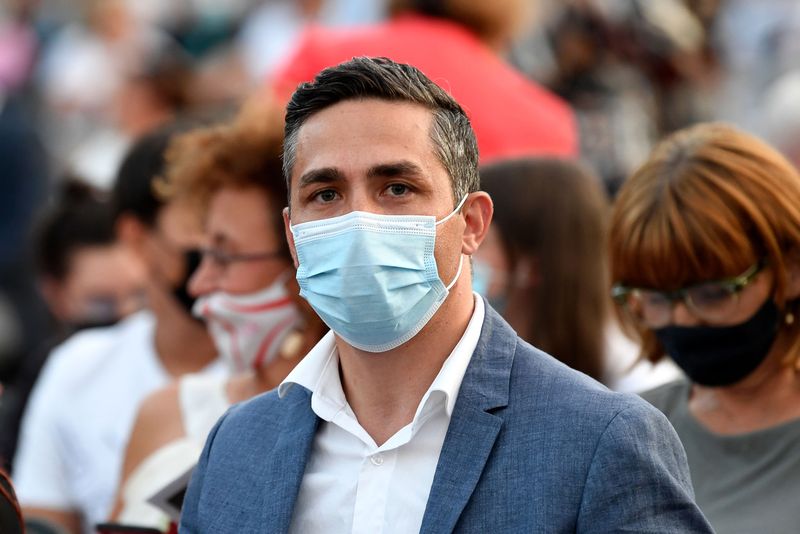 Când începe vaccinarea cu a treia doză