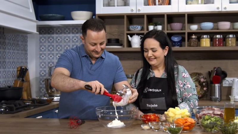 Cine este și cum arată soțul faimoasei Jamila