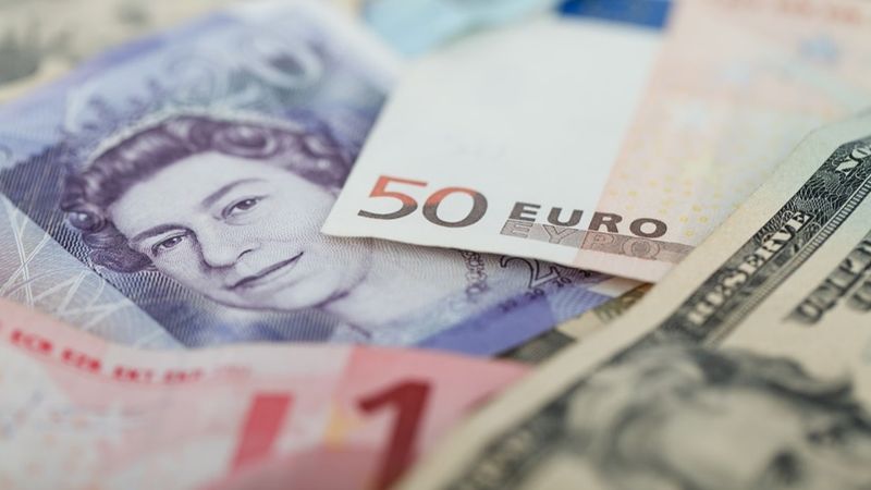 La ce valoare a ajuns modena EURO, DOLAR, LIRA STERLINA