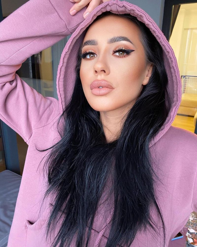 Ella Tina, concurenta de la Puterea Dragostei