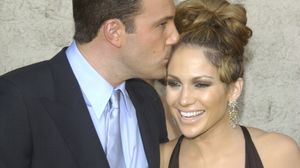 Jenniffer Lopez și Ben Affleck se mută împreună
