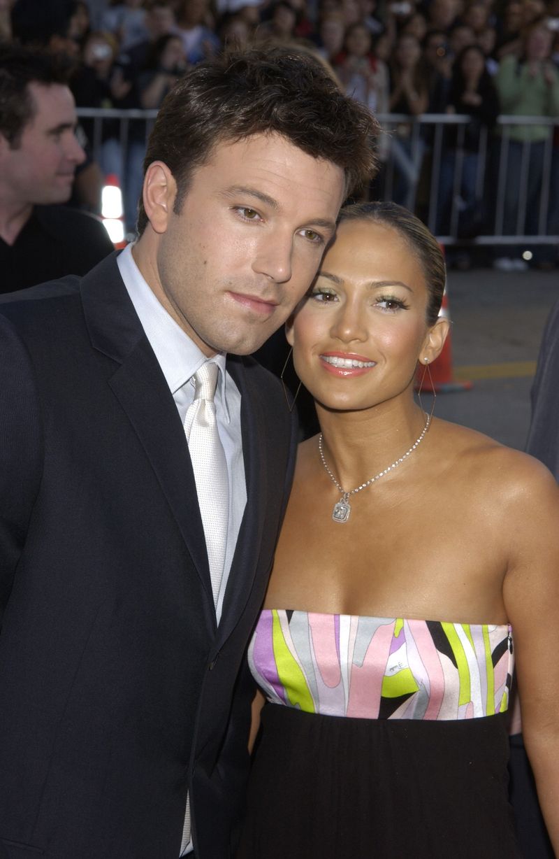 Jenniffer Lopez și Ben Affleck se mută împreună