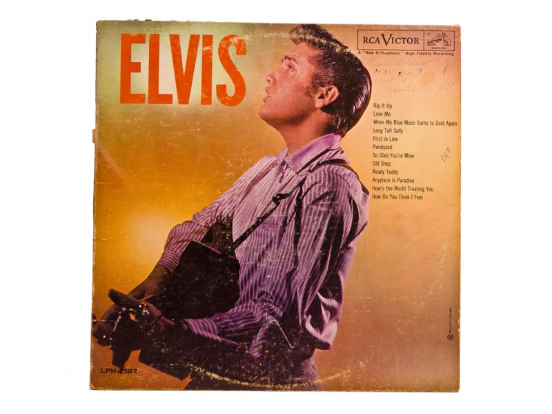 Se împlinesc 44 de ani de la moartea lui Elvis Presley