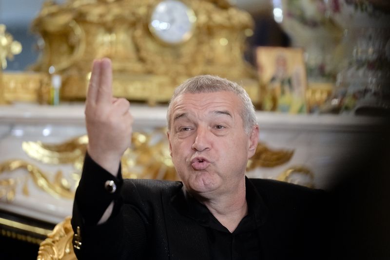 Gigi Becali cere Bisericii Ortodoxe să organizeze o procesiune după parada LGBT
