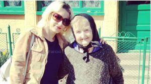 Romina de la Survivor si bunica ei