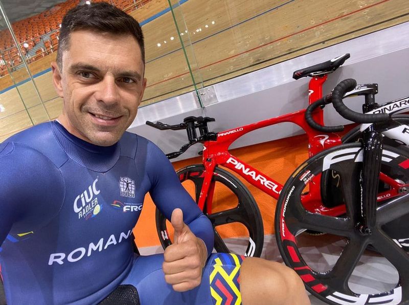 Eduard Novak a c&acirc;știgat o medalie de aur &icirc;n 2012 la Londra și a dobor&acirc;t recordul mondial