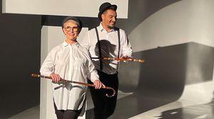 Teo și Bursucu, în ipostaze inedite! Cei doi îndrăgiți prezentatori au făcut un adevărat spectacol la filmările pentru promo-ul noului sezon “Teo Show”, care începe luni, la 15:00, la Kanal D