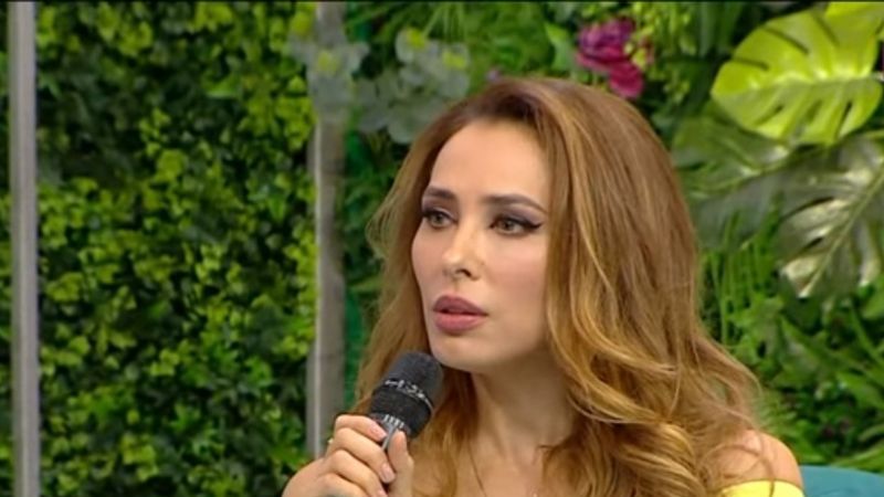 Iulia V&acirc;ntur se &icirc;ntoarce &icirc;n India