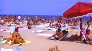 Cum arată Costineștiul în anii 90?
