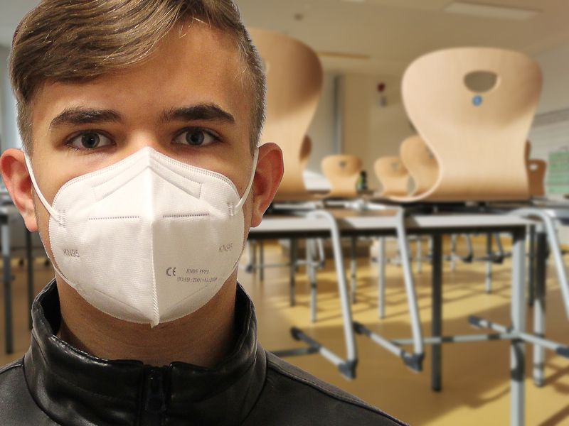 Masca de protecție, obligatorie în spațiile închise Masca de protecție, obligatorie în spațiile închise