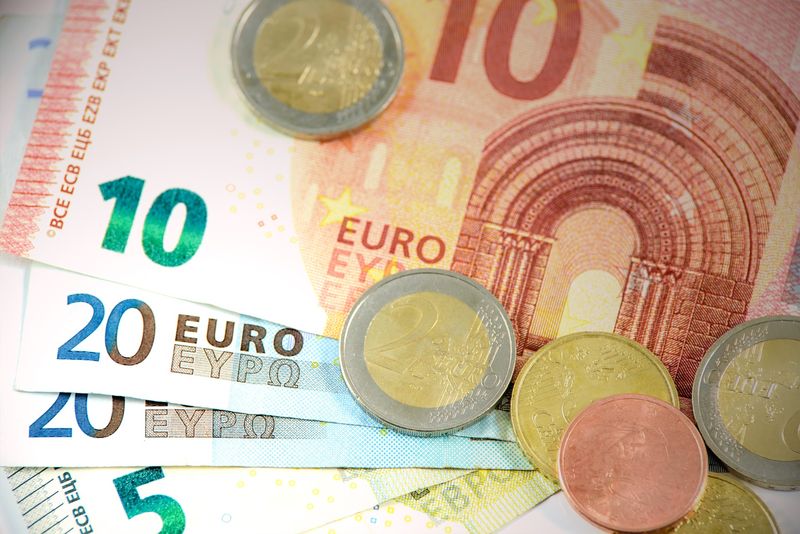 Curs valutar BNR, azi, 1 septembrie 2021