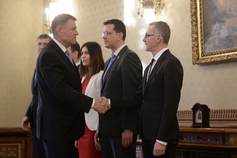 Klaus Iohannis analizează cererea de revocare a lui Stelian Ion de la Ministerul Justiției