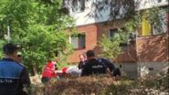O femeie din Târgu Jiu a căzut de la balcon, în timp ce întindea rufele