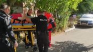 Femeia s-a prăbușit de la etajul 3 al blocului în care locuia