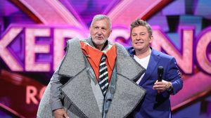 Ilie Năstase, în spatele bufniței la Maked Singer România!