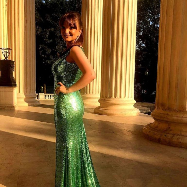 Ce mai fac Lidia și Jeni, cele două fiice ale lui Corneliu Vadim Tudor