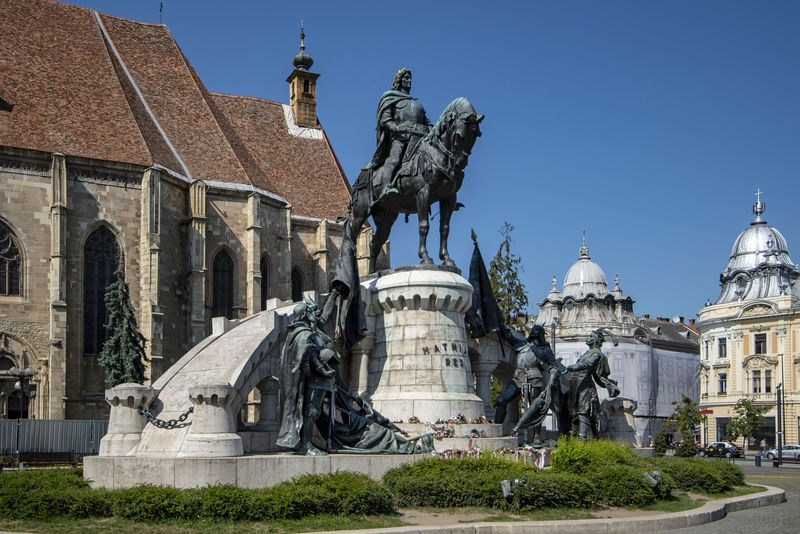 Restricții la Cluj-Napoca, după ce rata de infectare SARS-COV-2 a trecut de 2 la mie
