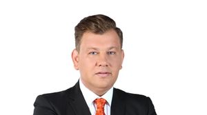 Duminică, de la ora 14:30, la “Asta-i România!”, Incepe procesul "dragostei" de 1 milion de Euro “Asta-i România!”